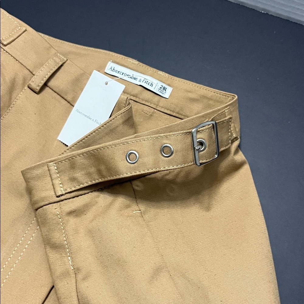 Abercrombie & Fitch Women's Relaxed Brown Pant - Size 28 Long - NWT - Picture 11 of 16